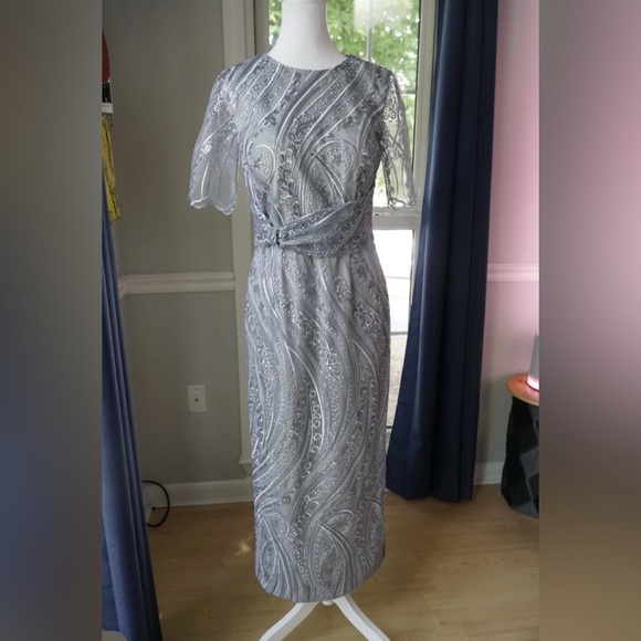 Size 4 JS Collections Silver Embroidered Illusion Midi Gown (NWT) - Picture 1 of 6
